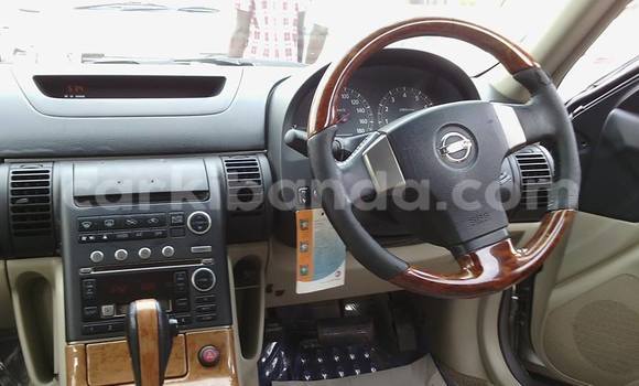 Gura Yakoze Nissan Serena Silver Imodoka i Arua mu Uganda Gura Yakoze Nissan Serena Silver Imodoka i Arua mu Uganda