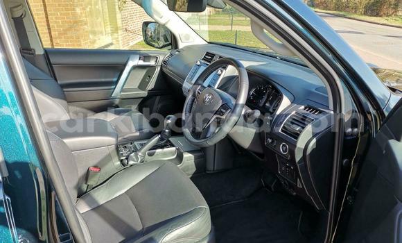 Buy Used Toyota Land Cruiser Blue Car in Kampala in Uganda Buy Used Toyota Land Cruiser Blue Car in Kampala in Uganda