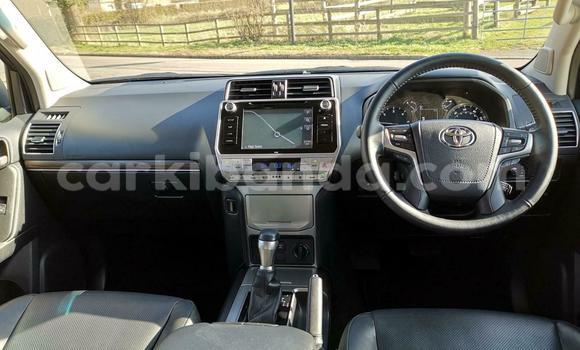 Buy Used Toyota Land Cruiser Blue Car in Kampala in Uganda Buy Used Toyota Land Cruiser Blue Car in Kampala in Uganda