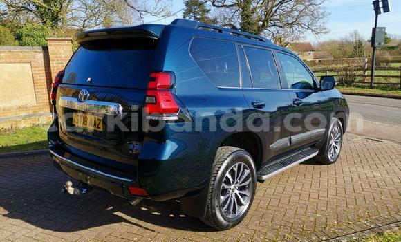 Buy Used Toyota Land Cruiser Blue Car in Kampala in Uganda Buy Used Toyota Land Cruiser Blue Car in Kampala in Uganda