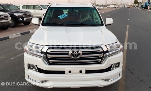 Buy Import Toyota Land Cruiser White Car in Import - Dubai in Uganda Buy Import Toyota Land Cruiser White Car in Import - Dubai in Uganda