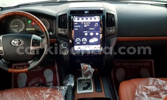 Buy Import Toyota Land Cruiser White Car in Import - Dubai in Uganda Buy Import Toyota Land Cruiser White Car in Import - Dubai in Uganda