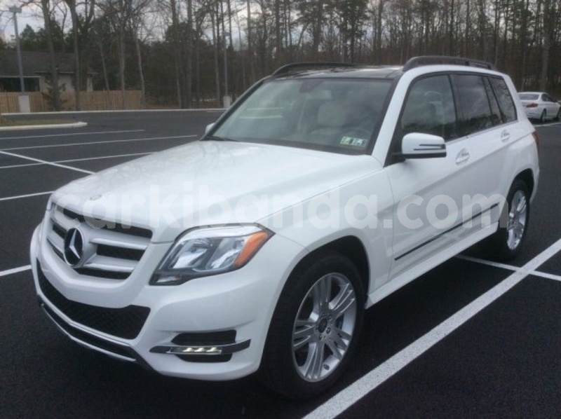Big with watermark 2015 mercedes benz glk class pic 4436726407914337777 1024x768