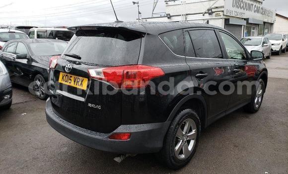 Gura Yakoze Toyota RAV4 Black Imodoka i Kampala mu Uganda Gura Yakoze Toyota RAV4 Black Imodoka i Kampala mu Uganda