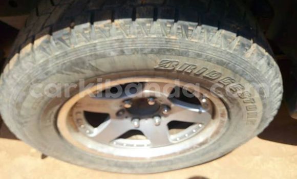 Gura Yakoze Toyota Land Cruiser Prado Black Imodoka i Kampala mu Uganda Gura Yakoze Toyota Land Cruiser Prado Black Imodoka i Kampala mu Uganda