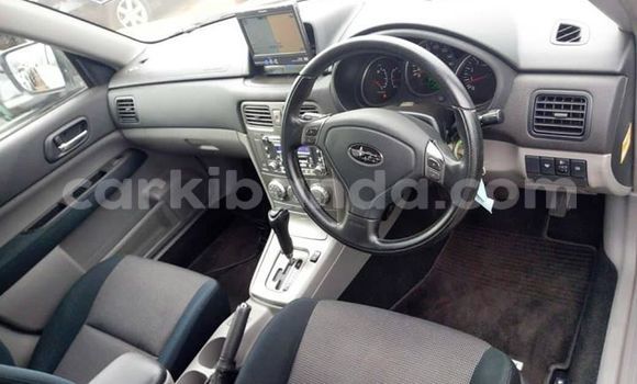 Gura Yakoze Subaru Forester White Imodoka i Kampala mu Uganda Gura Yakoze Subaru Forester White Imodoka i Kampala mu Uganda