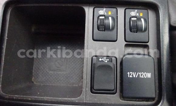 Buy Used Toyota Land Cruiser White Car in Kampala in Uganda Buy Used Toyota Land Cruiser White Car in Kampala in Uganda