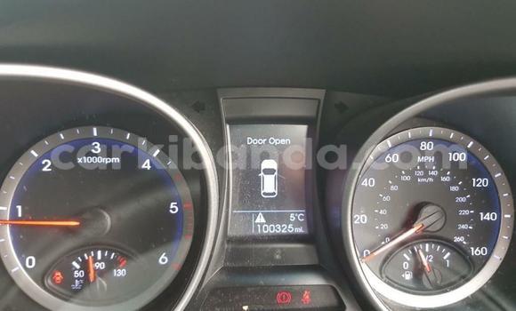 Acheter Occasion Voiture Hyundai Santa Fe Gris à Kampala, Ouganda Acheter Occasion Voiture Hyundai Santa Fe Gris à Kampala, Ouganda