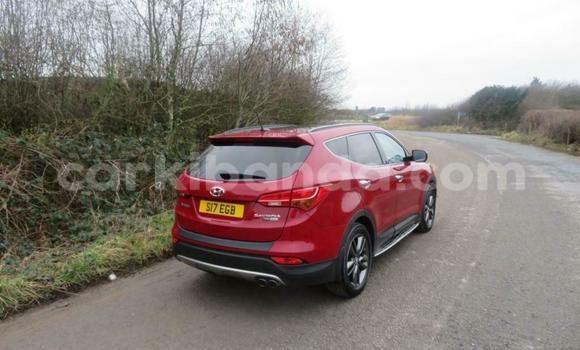 Buy Used Hyundai Santa Fe Beige Car in Kampala in Uganda Buy Used Hyundai Santa Fe Beige Car in Kampala in Uganda