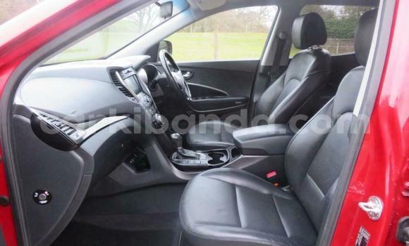 Buy Used Hyundai Santa Fe Beige Car in Kampala in Uganda Buy Used Hyundai Santa Fe Beige Car in Kampala in Uganda