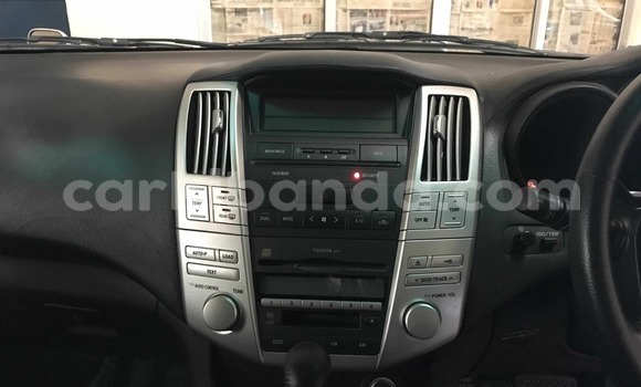 Buy Used Toyota Harrier Silver Car in Kampala in Uganda Buy Used Toyota Harrier Silver Car in Kampala in Uganda