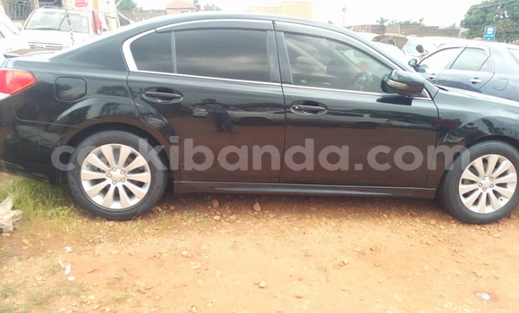 Nunua Mpya Subaru Legacy Nyeusi Gari ndani ya Kampala nchini Uganda Nunua Mpya Subaru Legacy Nyeusi Gari ndani ya Kampala nchini Uganda