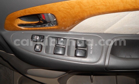 Buy Used Toyota Alphard Beige Car in Kampala in Uganda Buy Used Toyota Alphard Beige Car in Kampala in Uganda