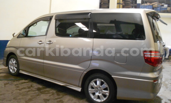 Buy Used Toyota Alphard Beige Car in Kampala in Uganda Buy Used Toyota Alphard Beige Car in Kampala in Uganda