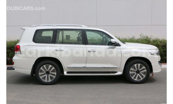Buy Import Toyota Land Cruiser White Car in Import - Dubai in Uganda Buy Import Toyota Land Cruiser White Car in Import - Dubai in Uganda