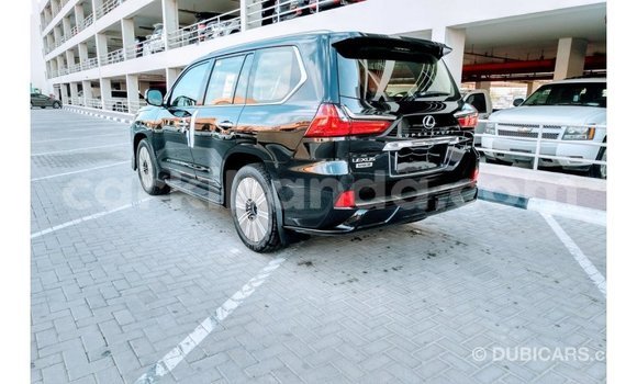 Acheter Import Voiture Lexus LX Noir à Import - Dubai, Ouganda Acheter Import Voiture Lexus LX Noir à Import - Dubai, Ouganda