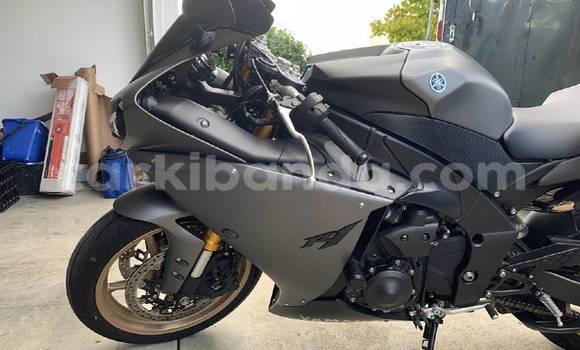 Buy Used Yamaha R1 Beige Bike in Kampala in Uganda Buy Used Yamaha R1 Beige Bike in Kampala in Uganda