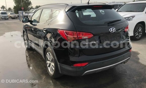 Nunua Imported Hyundai Santa Fe Nyeusi Gari ndani ya Import - Dubai nchini Uganda Nunua Imported Hyundai Santa Fe Nyeusi Gari ndani ya Import - Dubai nchini Uganda