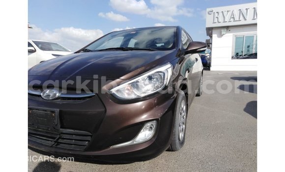 Gura Imported Hyundai Accent Brown Imodoka i Import - Dubai mu Uganda Gura Imported Hyundai Accent Brown Imodoka i Import - Dubai mu Uganda