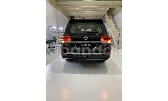 Gura Imported Toyota Land Cruiser Black Imodoka i Import - Dubai mu Uganda Gura Imported Toyota Land Cruiser Black Imodoka i Import - Dubai mu Uganda