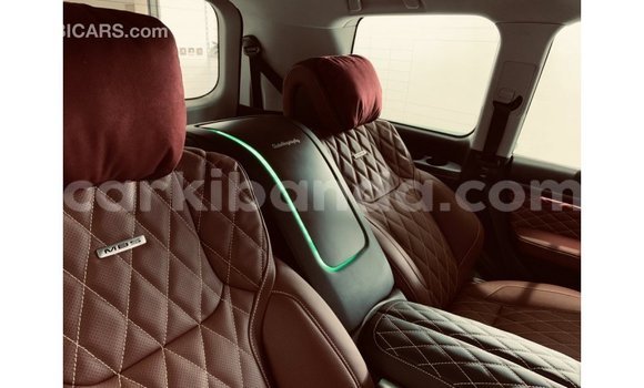 Gura Imported Toyota Land Cruiser Black Imodoka i Import - Dubai mu Uganda Gura Imported Toyota Land Cruiser Black Imodoka i Import - Dubai mu Uganda