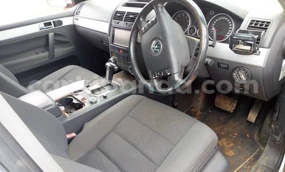 Buy Used Volkswagen Touareg Silver Car in Kampala in Uganda Buy Used Volkswagen Touareg Silver Car in Kampala in Uganda