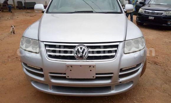 Buy Used Volkswagen Touareg Silver Car in Kampala in Uganda Buy Used Volkswagen Touareg Silver Car in Kampala in Uganda