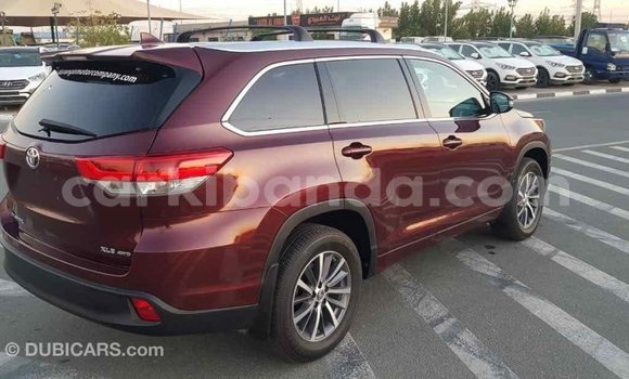 Nunua Imported Toyota Highlander Nyingine Gari ndani ya Import - Dubai nchini Uganda Nunua Imported Toyota Highlander Nyingine Gari ndani ya Import - Dubai nchini Uganda