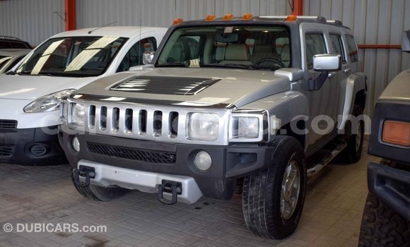 Buy Import Hummer H3 Other Car in Import - Dubai in Uganda