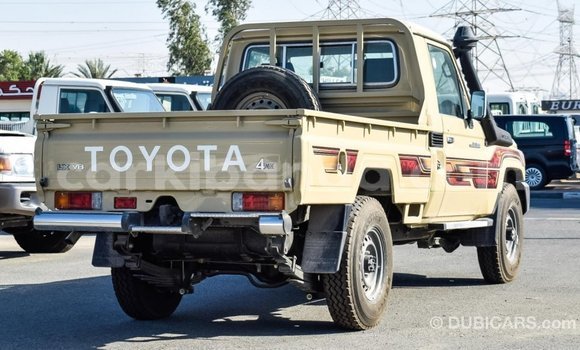 Buy Import Toyota Land Cruiser Beige Car in Import - Dubai in Uganda Buy Import Toyota Land Cruiser Beige Car in Import - Dubai in Uganda