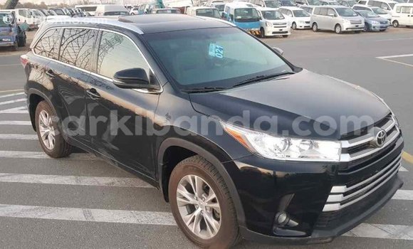 Buy Import Toyota Highlander Black Car in Import - Dubai in Uganda Buy Import Toyota Highlander Black Car in Import - Dubai in Uganda