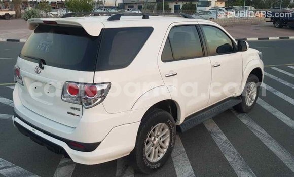 Buy Import Toyota Fortuner White Car in Import - Dubai in Uganda Buy Import Toyota Fortuner White Car in Import - Dubai in Uganda