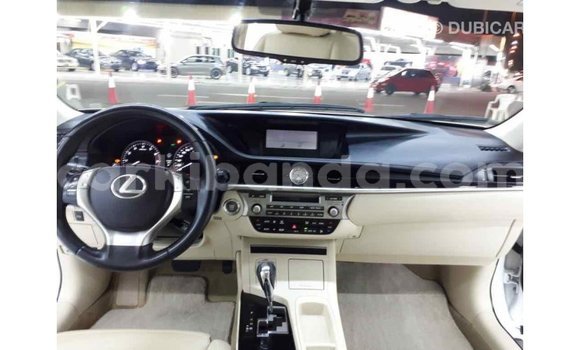 Buy Import Lexus ES White Car in Import - Dubai in Uganda Buy Import Lexus ES White Car in Import - Dubai in Uganda