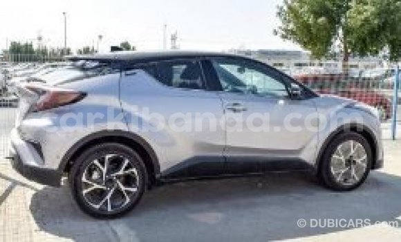 Gura Imported Toyota C-HR Other Imodoka i Import - Dubai mu Uganda Gura Imported Toyota C-HR Other Imodoka i Import - Dubai mu Uganda