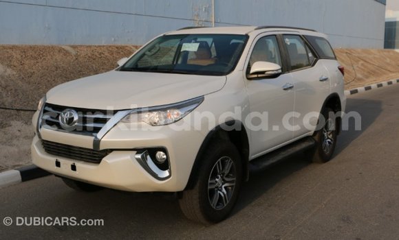 Buy Import Toyota Fortuner Black Car in Import - Dubai in Uganda Buy Import Toyota Fortuner Black Car in Import - Dubai in Uganda