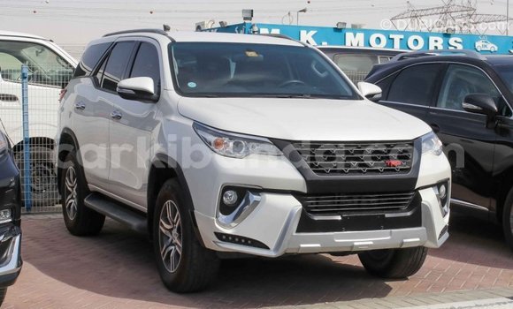 Buy Import Toyota Fortuner White Car in Import - Dubai in Uganda Buy Import Toyota Fortuner White Car in Import - Dubai in Uganda