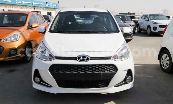 Acheter Import Voiture Hyundai i10 Blanc à Import - Dubai, Ouganda Acheter Import Voiture Hyundai i10 Blanc à Import - Dubai, Ouganda
