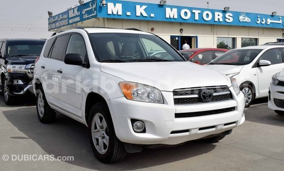 Buy Import Toyota 4Runner White Car in Import - Dubai in Uganda Buy Import Toyota 4Runner White Car in Import - Dubai in Uganda