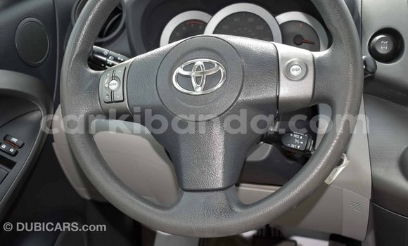 Buy Import Toyota 4Runner White Car in Import - Dubai in Uganda Buy Import Toyota 4Runner White Car in Import - Dubai in Uganda