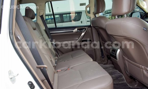 Gura Imported Lexus GX White Imodoka i Import - Dubai mu Uganda Gura Imported Lexus GX White Imodoka i Import - Dubai mu Uganda