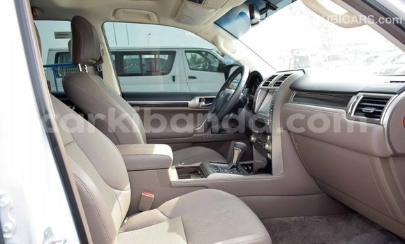 Gura Imported Lexus GX White Imodoka i Import - Dubai mu Uganda Gura Imported Lexus GX White Imodoka i Import - Dubai mu Uganda