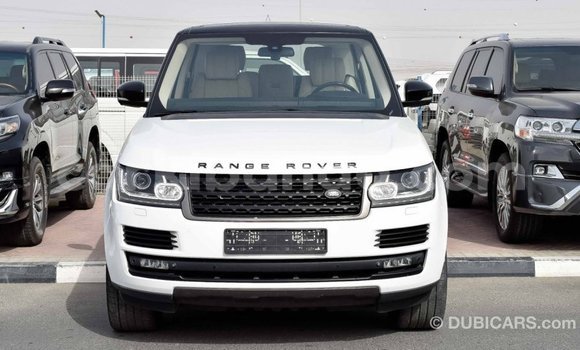 Gura Imported Land Rover Range Rover White Imodoka i Import - Dubai mu Uganda Gura Imported Land Rover Range Rover White Imodoka i Import - Dubai mu Uganda