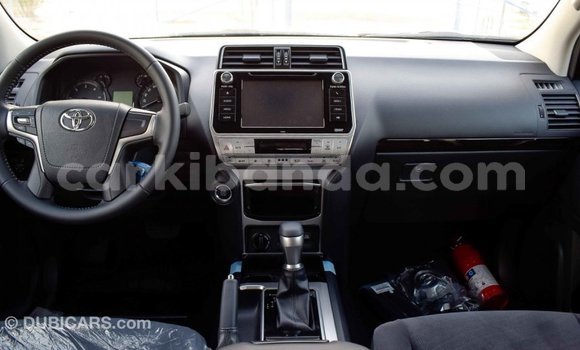 Acheter Import Voiture Toyota Prado Noir à Import - Dubai, Ouganda Acheter Import Voiture Toyota Prado Noir à Import - Dubai, Ouganda