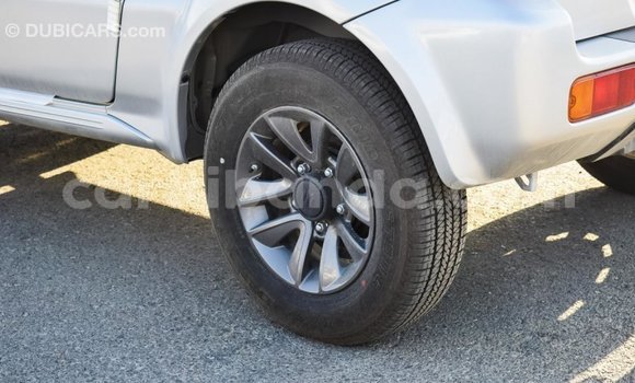 Acheter Import Voiture Suzuki Jimny Autre à Import - Dubai, Ouganda Acheter Import Voiture Suzuki Jimny Autre à Import - Dubai, Ouganda