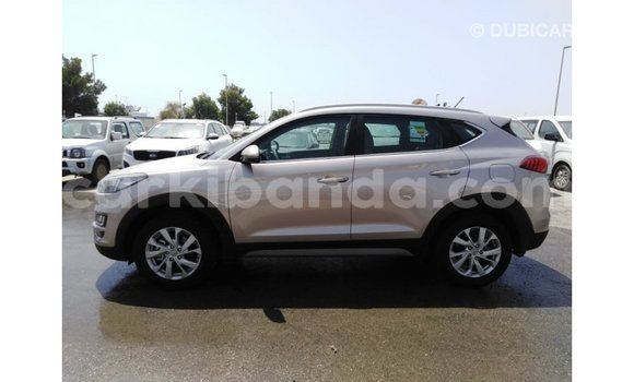 Gura Imported Hyundai Tucson Other Imodoka i Import - Dubai mu Uganda Gura Imported Hyundai Tucson Other Imodoka i Import - Dubai mu Uganda