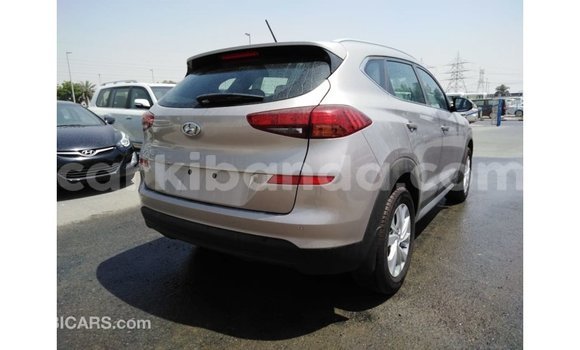 Gura Imported Hyundai Tucson Other Imodoka i Import - Dubai mu Uganda Gura Imported Hyundai Tucson Other Imodoka i Import - Dubai mu Uganda