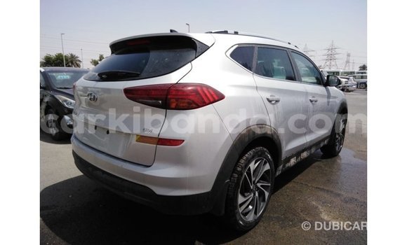 Gura Imported Hyundai Tucson Other Imodoka i Import - Dubai mu Uganda Gura Imported Hyundai Tucson Other Imodoka i Import - Dubai mu Uganda