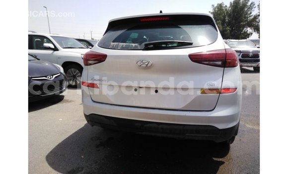Gura Imported Hyundai Tucson Other Imodoka i Import - Dubai mu Uganda Gura Imported Hyundai Tucson Other Imodoka i Import - Dubai mu Uganda