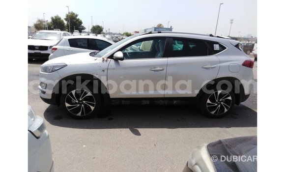 Gura Imported Hyundai Tucson Other Imodoka i Import - Dubai mu Uganda Gura Imported Hyundai Tucson Other Imodoka i Import - Dubai mu Uganda