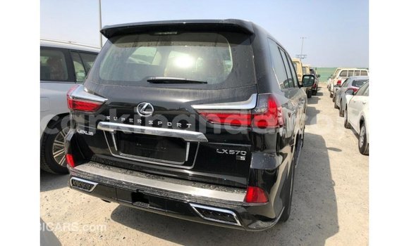Gura Imported Lexus LX Black Imodoka i Import - Dubai mu Uganda Gura Imported Lexus LX Black Imodoka i Import - Dubai mu Uganda